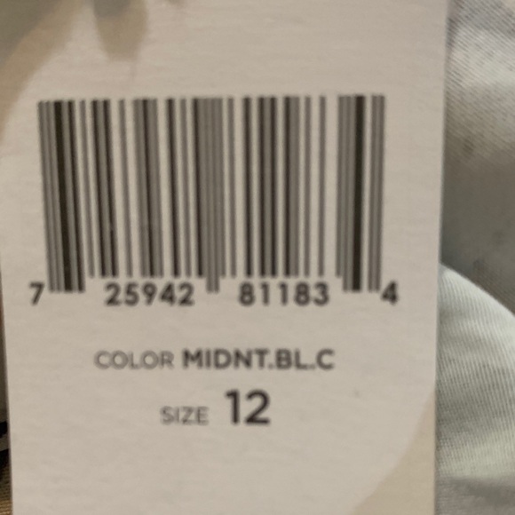 Elegant One-Shoulder Printed Dress - Picture 12 of 12